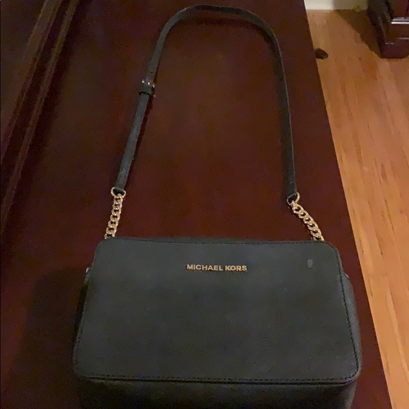 Michael Kors side bag - Picture 3 of 3